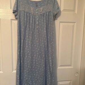 croft & barrow Light Blue Floral Intimate  chemise